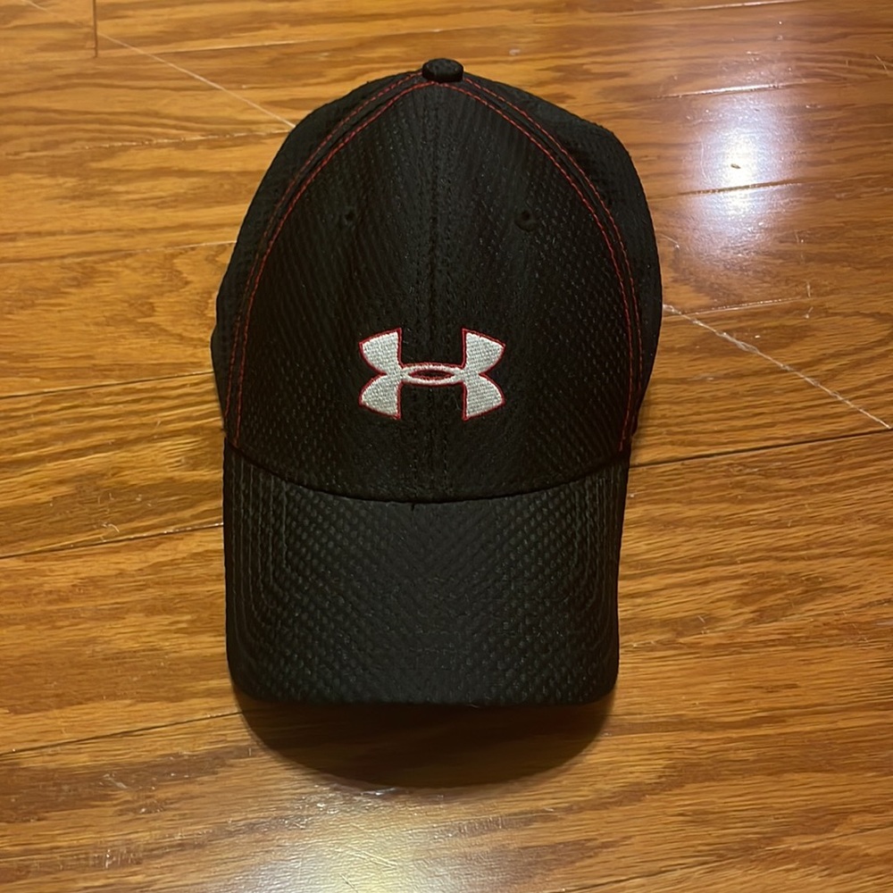 2/$25 Under Armour Men’s Fitted Cap Size L
